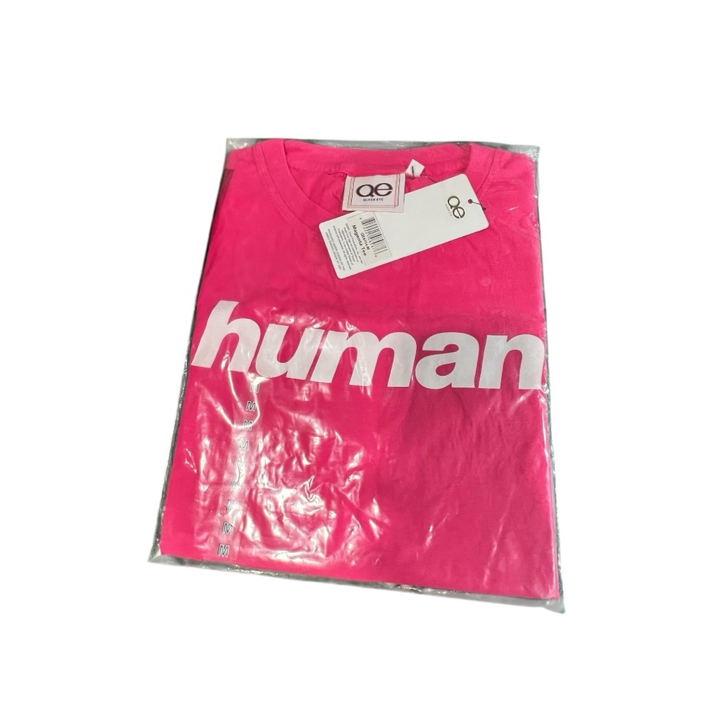Medium Unisex QUEER EYE Official Magenta Human Tee Pride Collection NEW T-Shirt - Picture 2 of 2